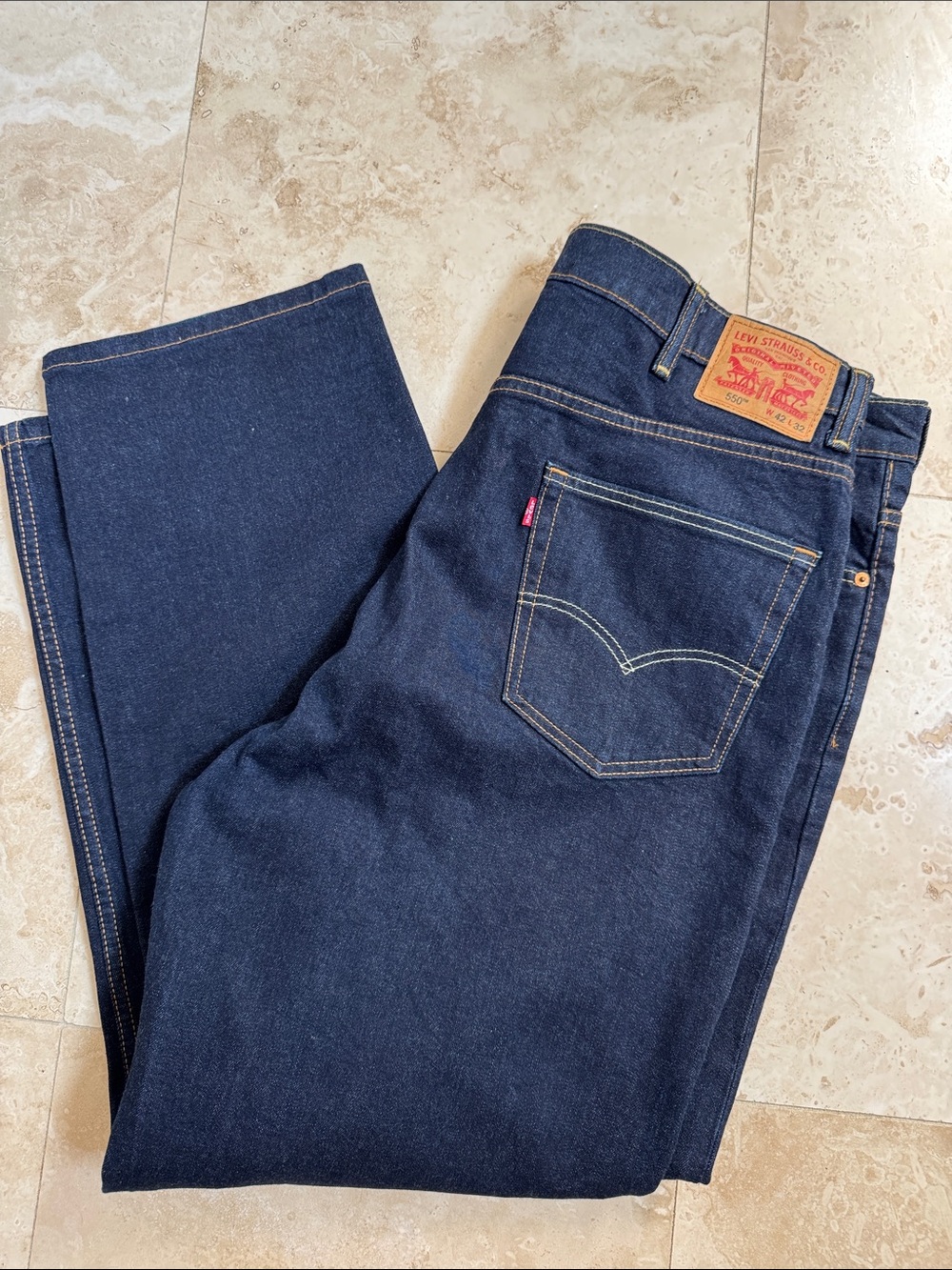 Levi’s 550™ 42x32 Relaxed Fit Jeans W42 L32 Dark Wash